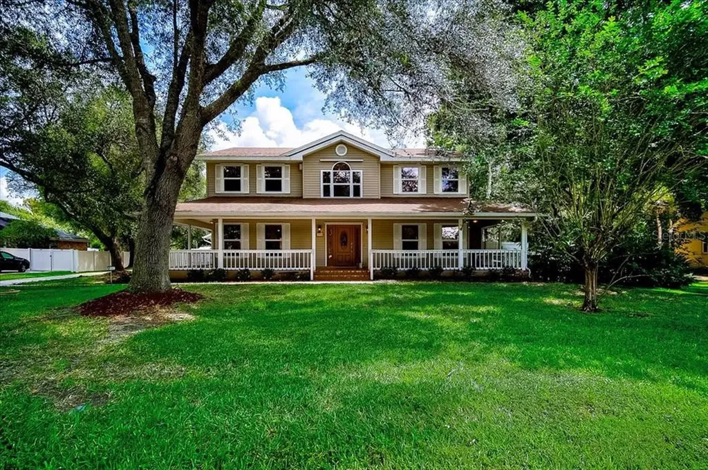 204 Woodview Way Bradenton FL 34212