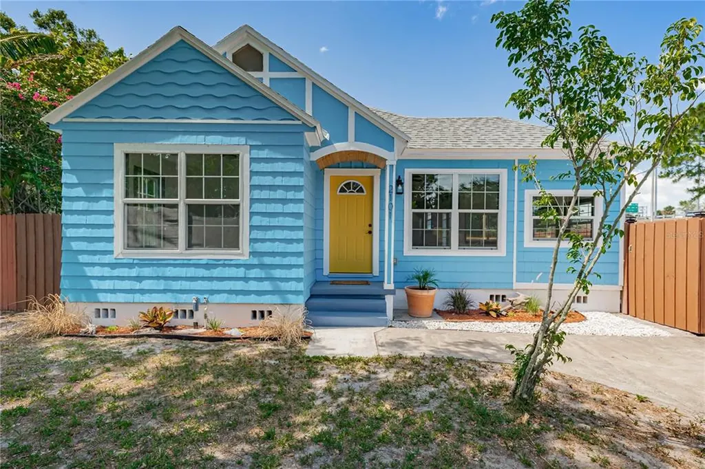 2101 20th Avenue N St Petersburg FL 33713