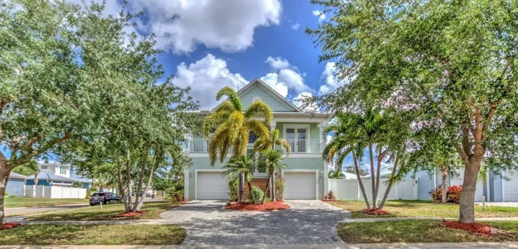 557 Bimini Bay Boulevard Apollo Beach FL 33572
