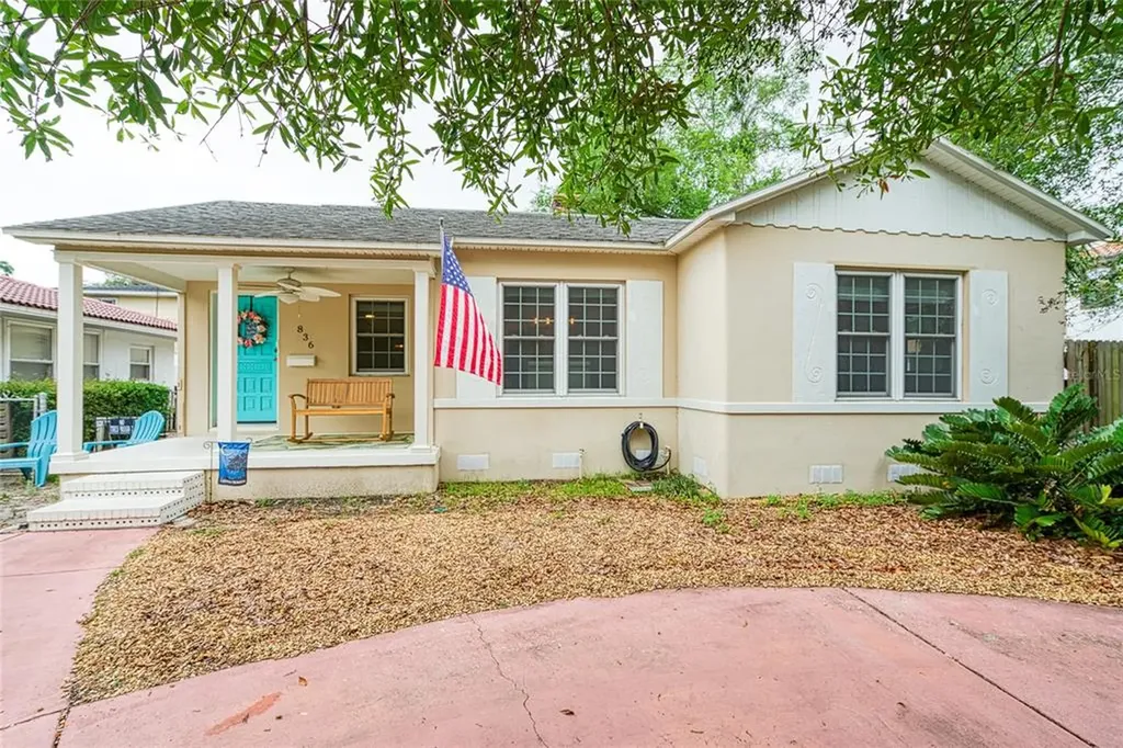 836 30th Avenue N St Petersburg FL 33704