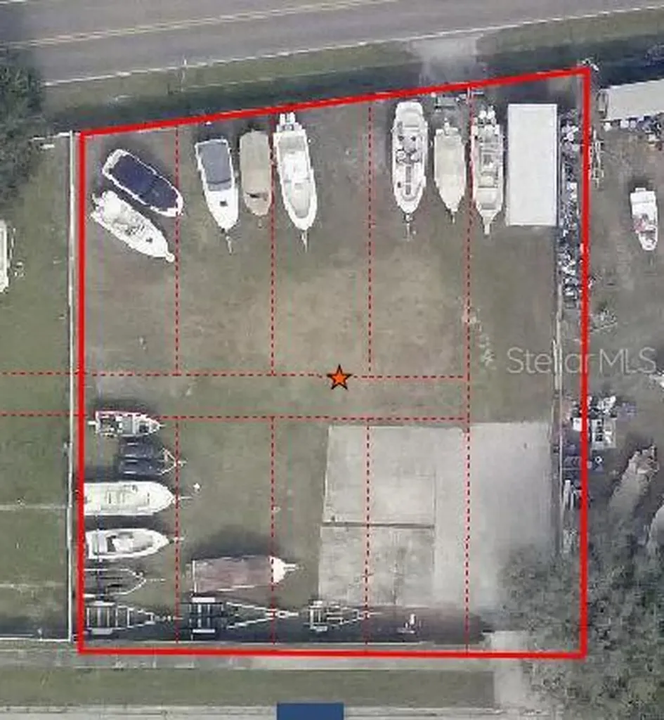 5105 W Ingraham Street Tampa FL 33616