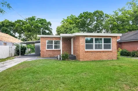 4057 Booker Street Orlando FL 32811