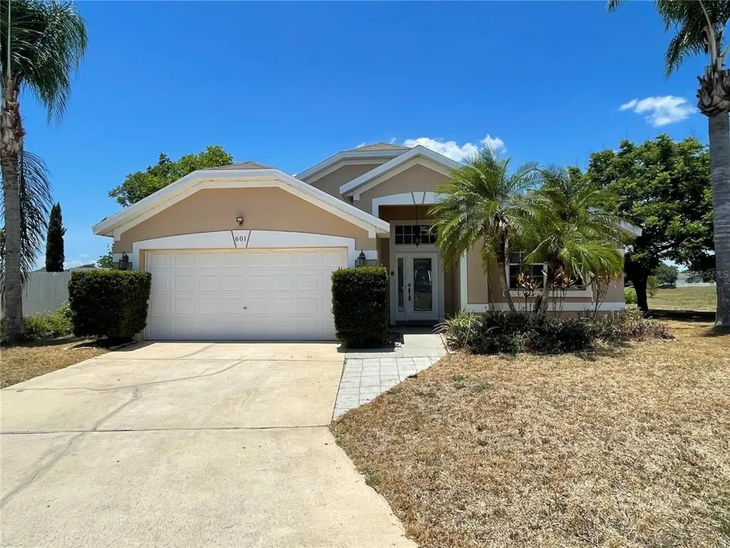 601 China Berry Circle Davenport FL 33837