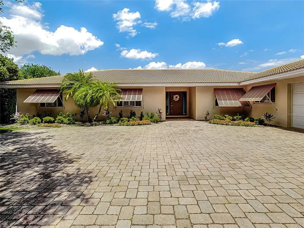 6759 Winterset Gardens Road Winter Haven FL 33884