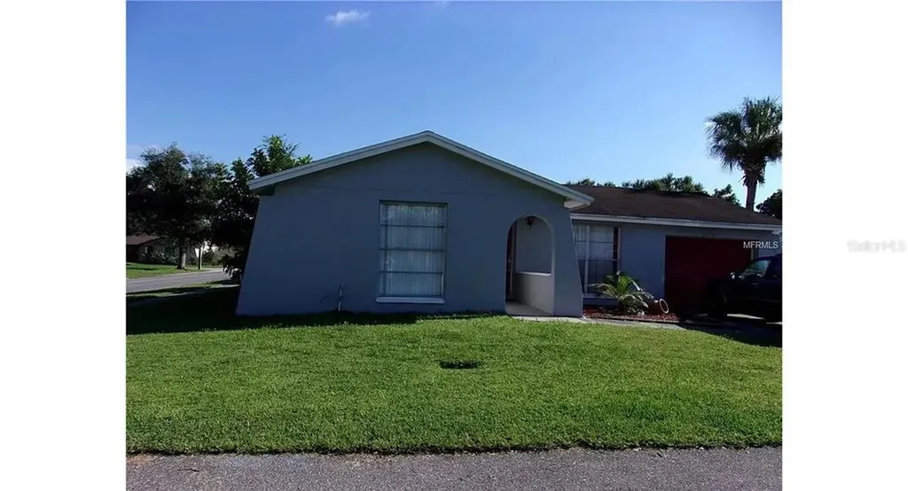 10112 Enchanted Oaks Court Tampa FL 33615