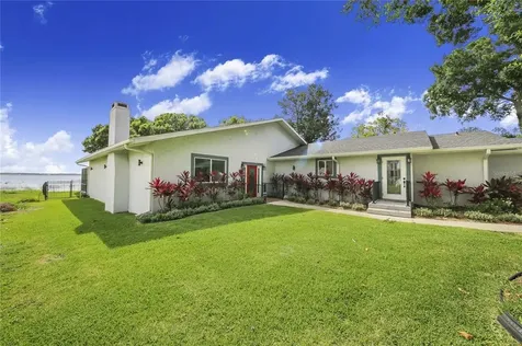 2143 Lakeview Drive Sebring FL 33870