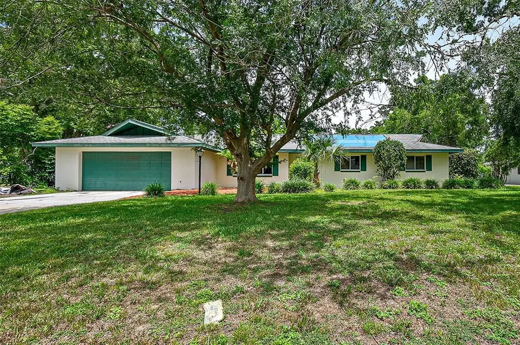 1225 Sky Lane Deland FL 32720