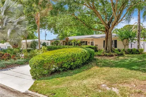 5237 23rd Avenue N St Petersburg FL 33710