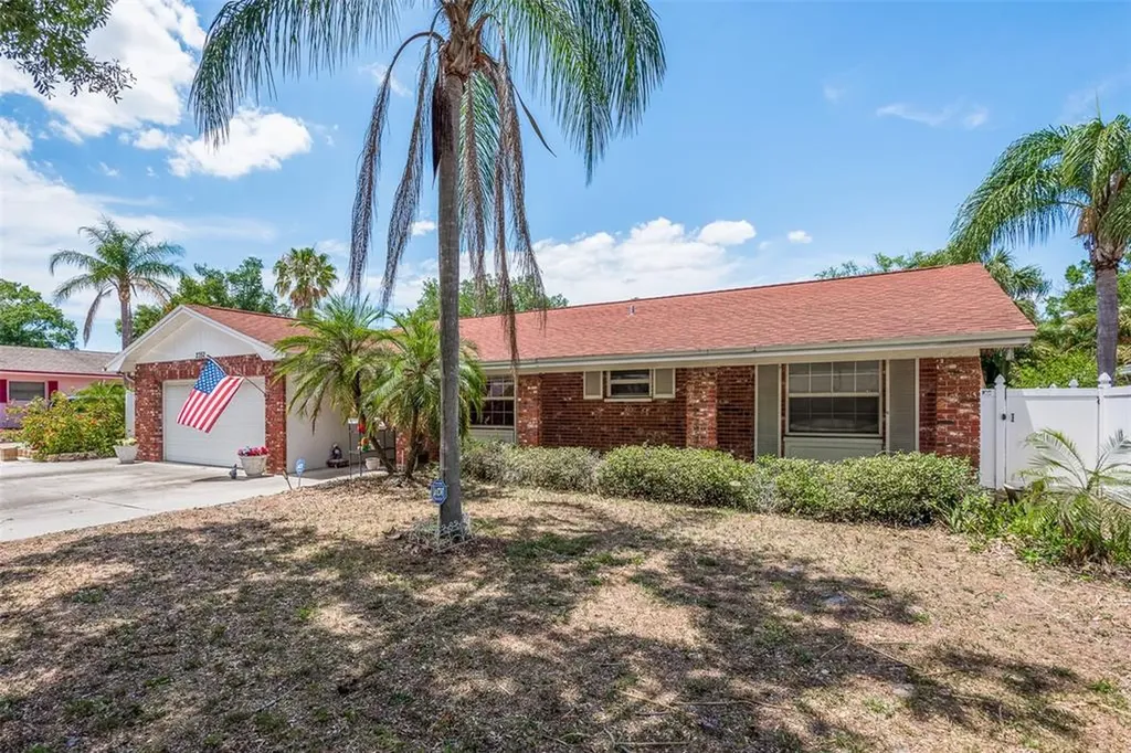 2352 Republic Drive Dunedin FL 34698