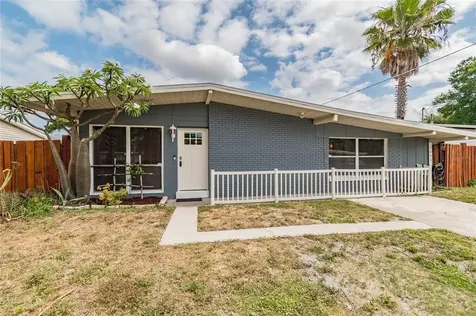 4003 W Bay Avenue Tampa FL 33616