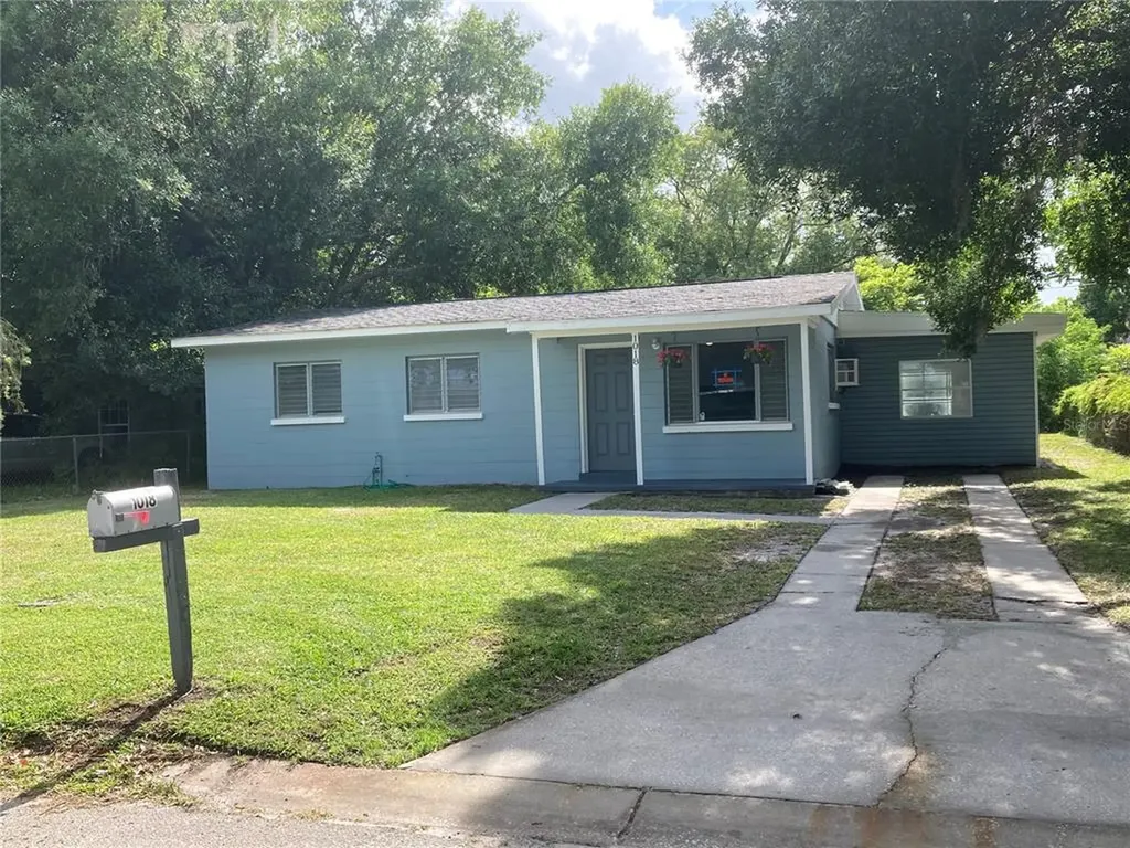 1018 Meadow Avenue Lakeland FL 33801