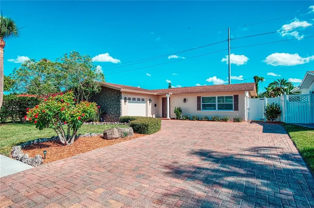 1472 Byram Drive Clearwater FL 33755
