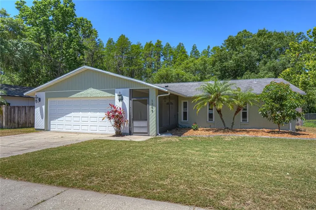 1265 Foxwood Drive Lutz FL 33549