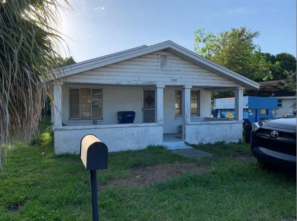 5319 15th Street Court E Bradenton FL 34203