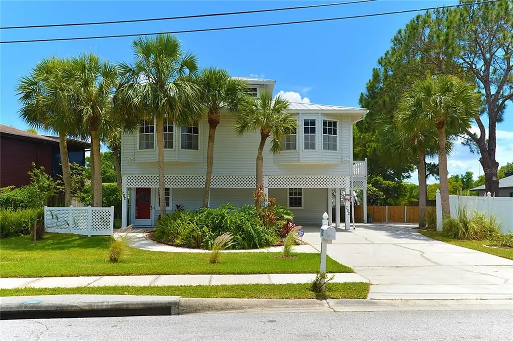 702 7th Street S Safety Harbor FL 34695