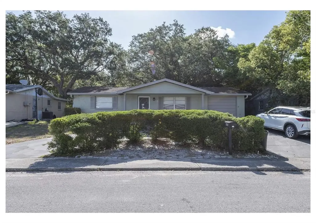 9040 Collage Lane Port Richey FL 34668