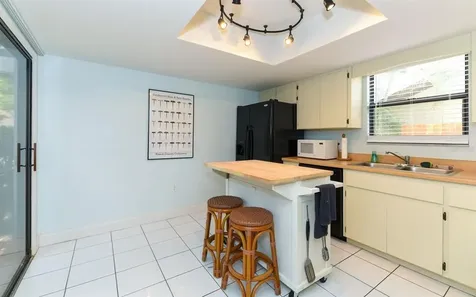 4039 Tonga Drive Sarasota FL 34241