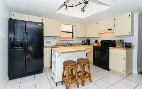 4039 Tonga Drive Sarasota FL 34241