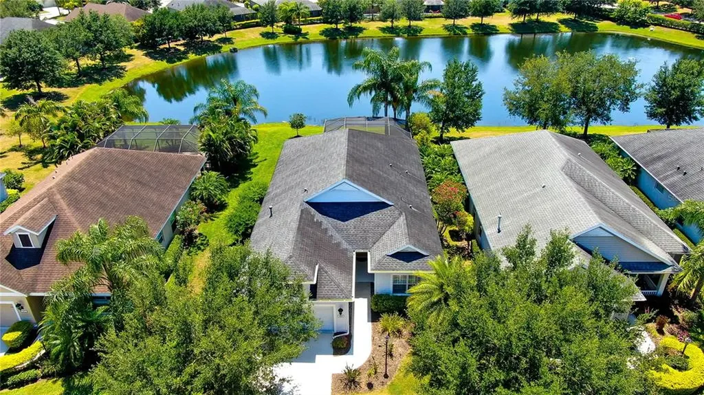 5028 Brickell Park Cove Bradenton FL 34211