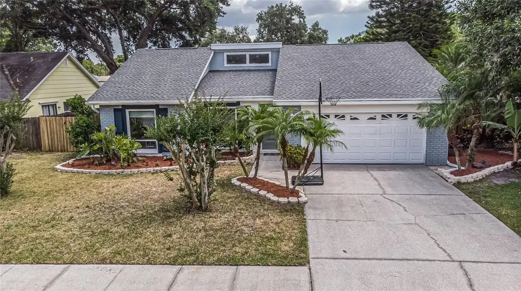 4746 Foxshire Circle Tampa FL 33624