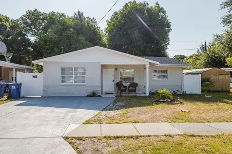 3713 37th Street N St Petersburg FL 33713