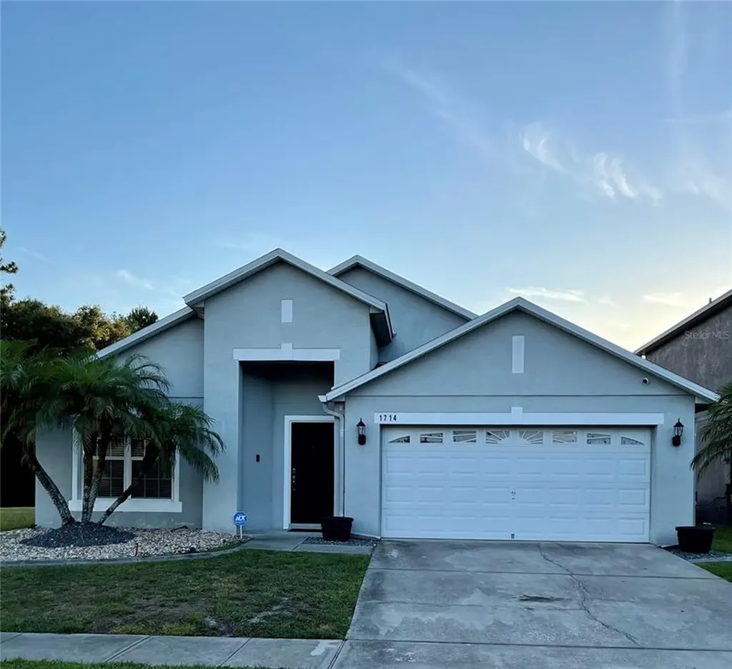 1714 Palmetto Pine Lane Orlando FL 32826