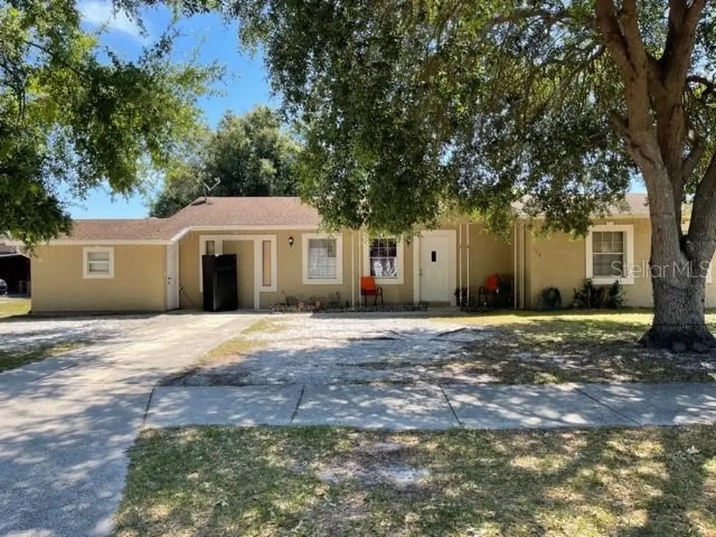 179 Mante Drive Kissimmee FL 34743