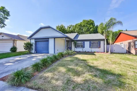 4711 Westwind Drive Plant City FL 33566