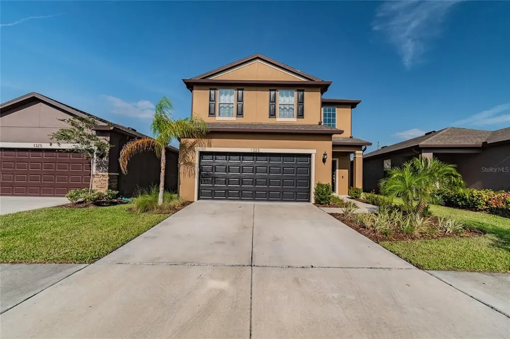 1323 Custer Bayou Street Ruskin FL 33570
