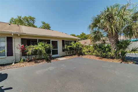 324 Cambria Court Safety Harbor FL 34695