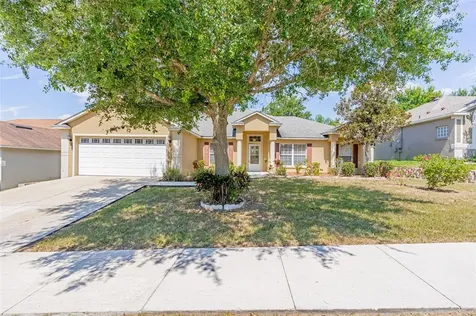 311 Way Point Drive Groveland FL 34736