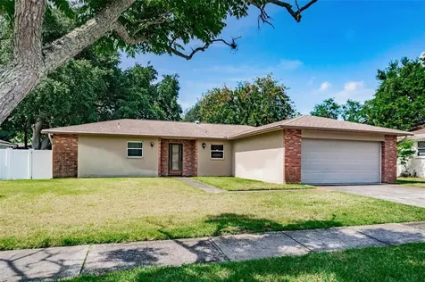 11230 113th Avenue Largo FL 33778