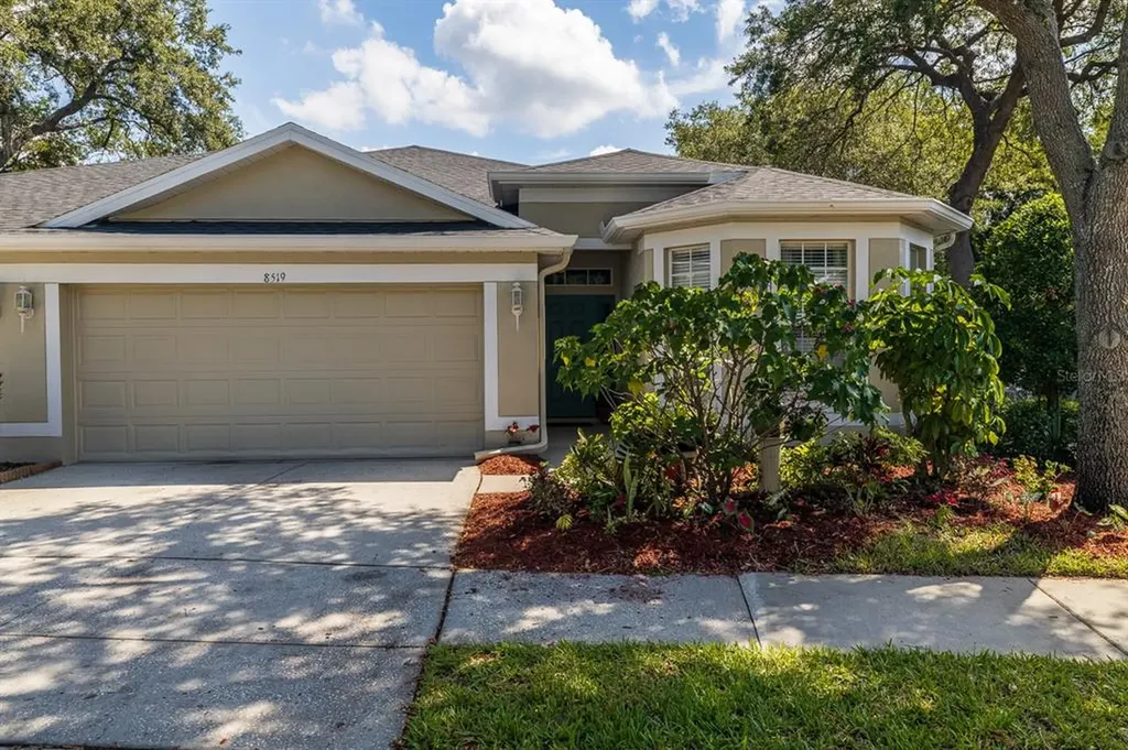 8519 Acorn Ridge Court Tampa FL 33625