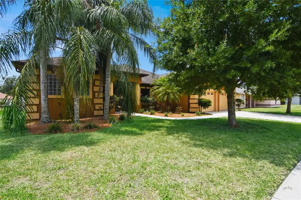 20328 Maxim Parkway Orlando FL 32833