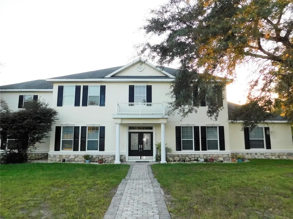 11333 Paramount Avenue Weeki Wachee FL 34614
