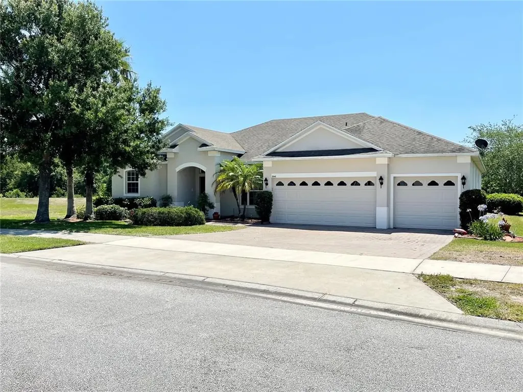 3340 Cypress Grove Drive Eustis FL 32736