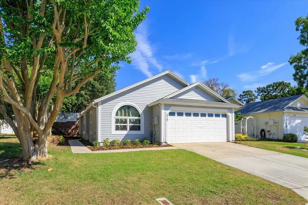 520 Portland Circle Apopka FL 32703