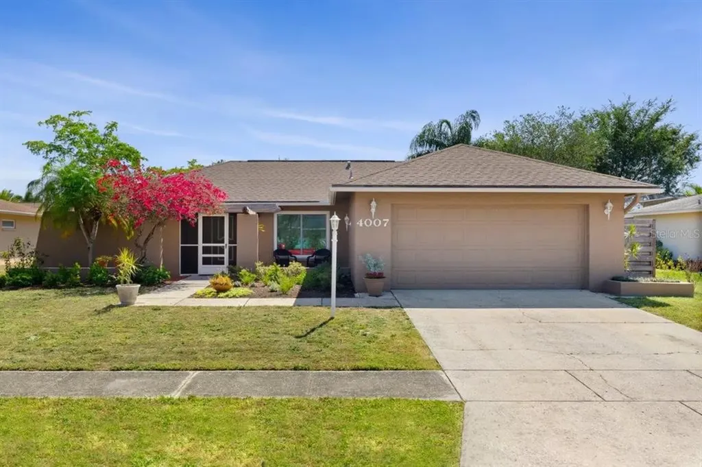 4007 Basswood Drive Sarasota FL 34232