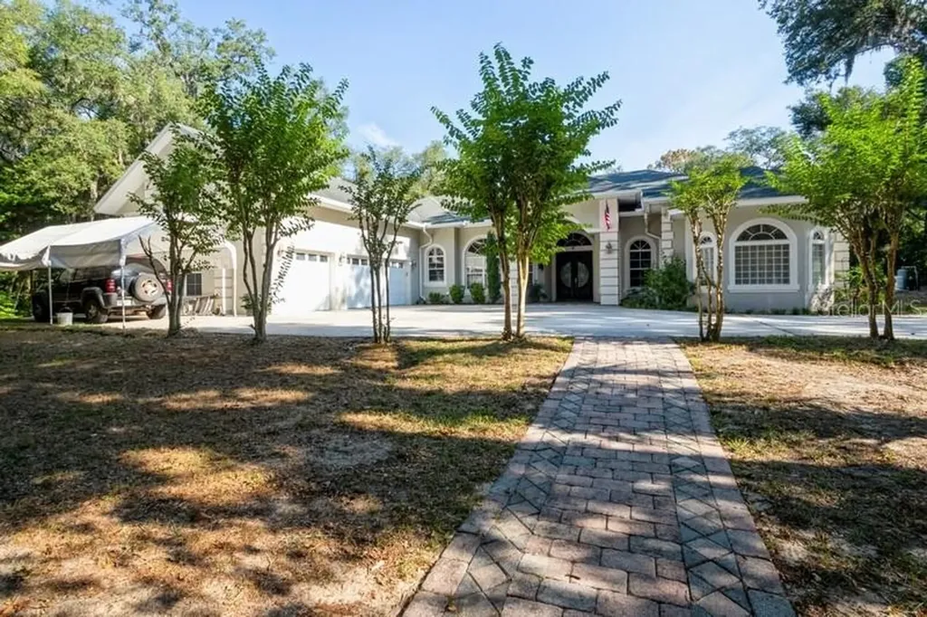6302 Lakeville Road Orlando FL 32818