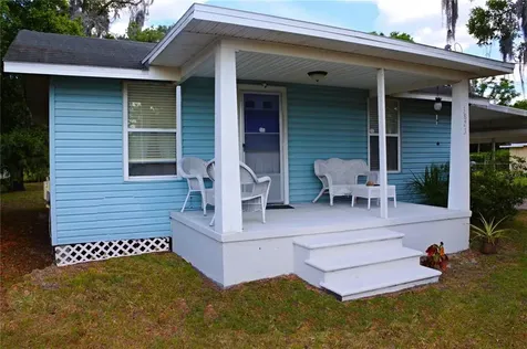 3823 N Garrison Street Tampa FL 33619