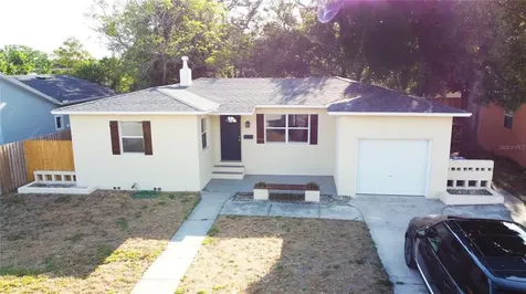 223 39th Street S St Petersburg FL 33711