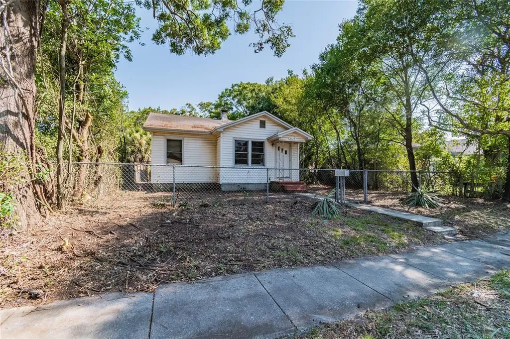 3234 9th Avenue N St Petersburg FL 33713