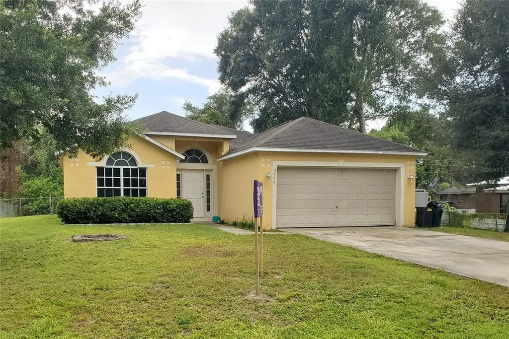2579 NW 33rd Avenue Okeechobee FL 34972