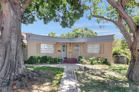 2520 34th Avenue N St Petersburg FL 33713