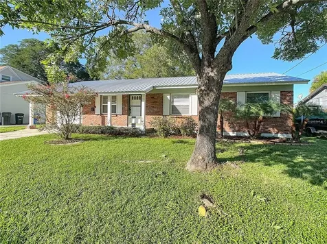 8330 Archwood Circle Tampa FL 33615