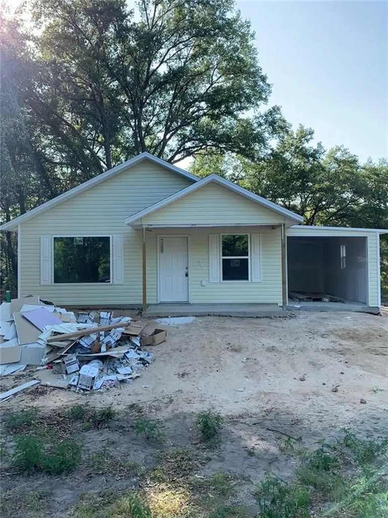 10 Guava Terrace Place Ocklawaha FL 32179