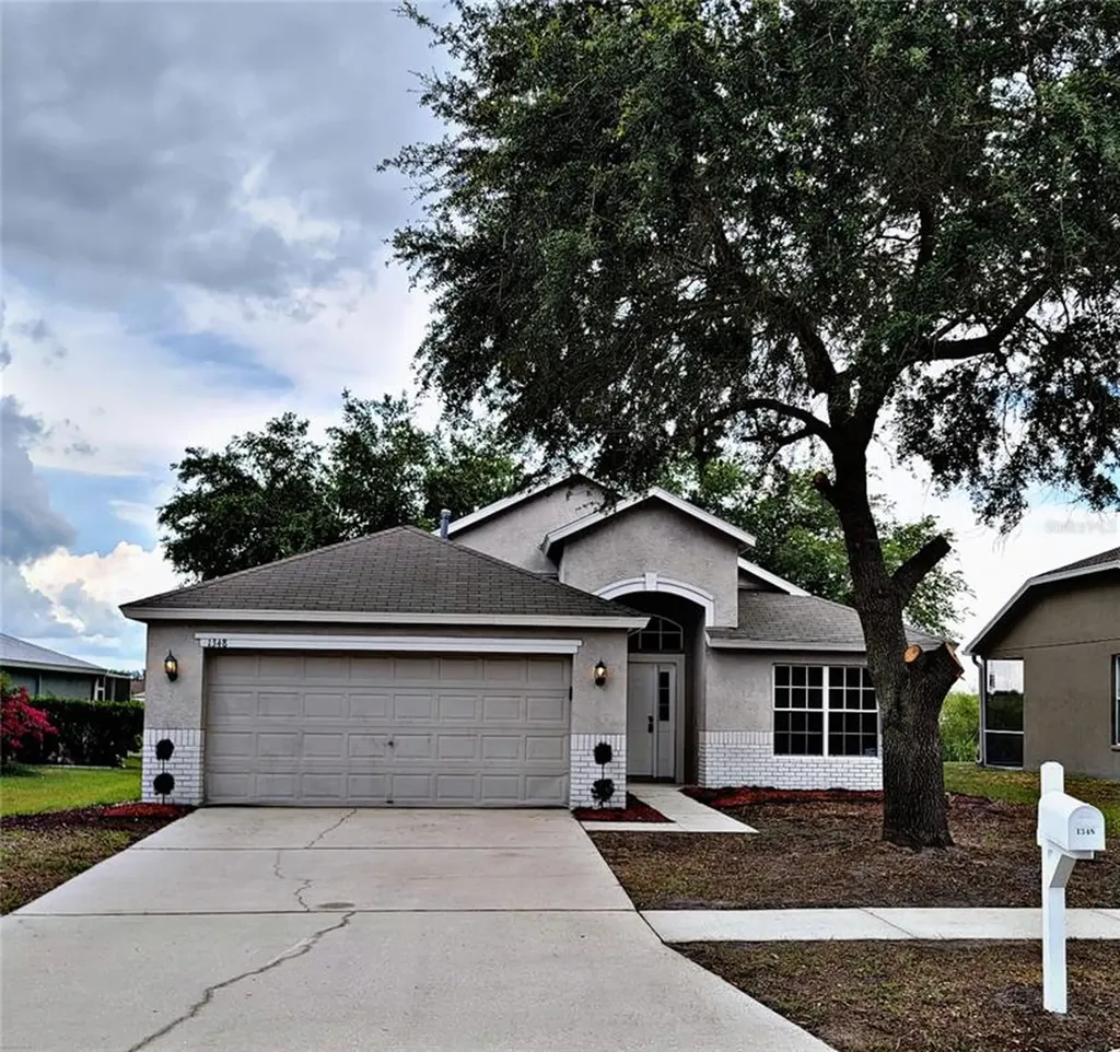 1348 Avonwood Court Lutz FL 33559