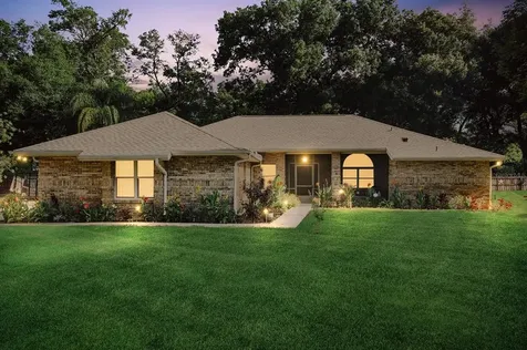 433 W Holly Drive Orange City FL 32763