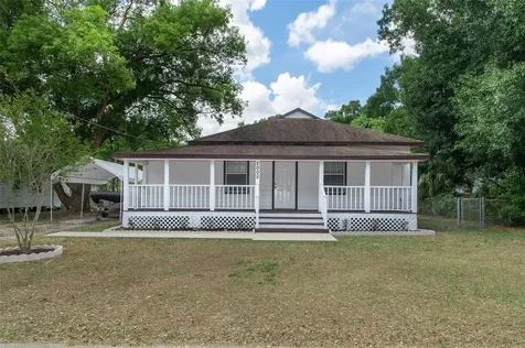 1005 NE 4th Street Mulberry FL 33860