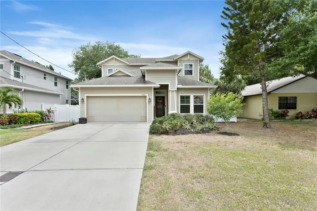 3320 W Price Avenue Tampa FL 33611